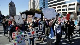 Fmr. Sen. Bob Dole on anti-Trump protests