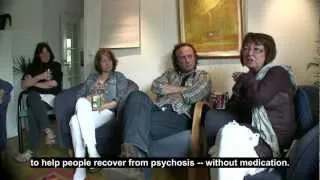 Trailer (subtitled in English) for "HEALING HOMES," recovery from psychosis without medication