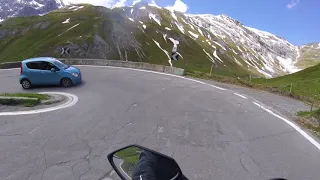 Descent from the Stelvio pass on a Kawasaki Er-6n (2)