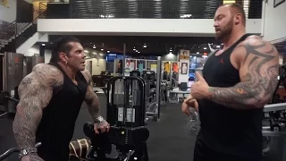 Shredding it with Thor ''The Mountain' at the Gym! 🔥6'9 400LBS - Bodybuilder Golds!