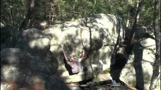 Fontainebleau bouldering - Rubik's Cube (7a+/7b)