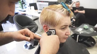 ANTI AGE HAIRCUT - SHORT BLONDE UNDERCUT PIXIE WITH GREY HIGHLIGHTS