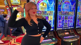 STRONG Finish Gambling at Venetian Las Vegas!