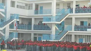 Collège Saint Barthelemy Défilé de Dance