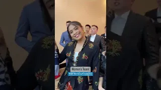 Siti Fadia, Gregoria Mariska, Phita Mentari, Apriyani Rahayu kompak pakai batik songket di Thailand