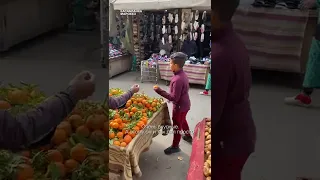 Мандарины на рынке в Марокко — стоят сущие копейки