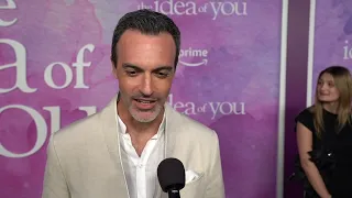 The Idea Of You New York  Premiere - itw Reid Scott (Official video)