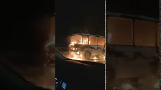 В Салавате рядом с ЖД переездом загорелся автобус ПАЗ
