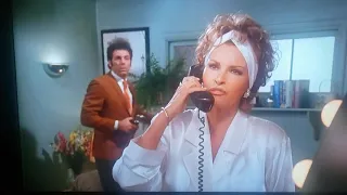 Kramer fires Raquel Welch