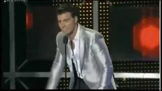 Jencarlos Canela es uno Favorito de la Noche en Premios Tu Mundo