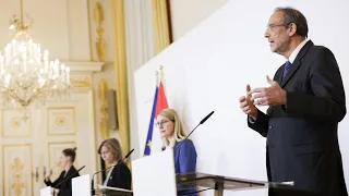 Pressekonferenz über Aktuelles in der Corona-Forschung.