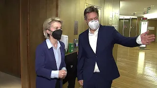 25.01.2022 - Robert Habeck & Ursula von der Leyen