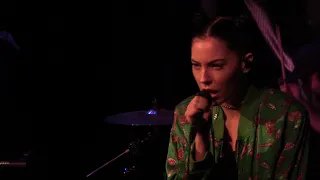 Bishop Briggs performing Be Your Love at 94/7 Sessions