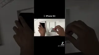 unboxing the iphone 14