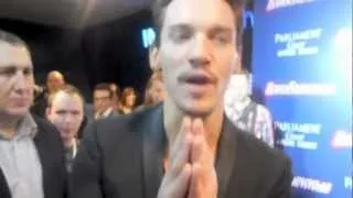 Message from Jonathan Rhys Meyers for Russian fans