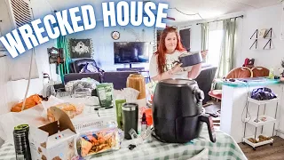 MESSY MOBILE HOME CLEAN WITH ME REAL LIFE CLEANING MOTIVATION | SMALL HOUSE | SINGLE WIDE