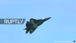 MAKS МАКС 2017 02 В небе истребители Т 50 ПАК ФА   'схватка' и высший пилотаж Sukhoi PAK FA
