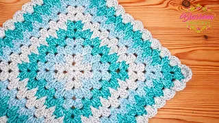 How To Add A Shell / Scallop Border To Your Crochet Granny Squares! Simple Step by Step!