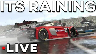 My First Look At IRACING RAIN Is Here!