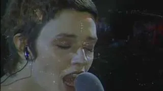 Non volermi male - Carmen Consoli (Taormina, Teatro Greco, 2001)