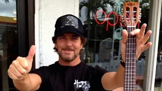 Eddie Vedder: How to play Can't Keep on ukulele (2012)