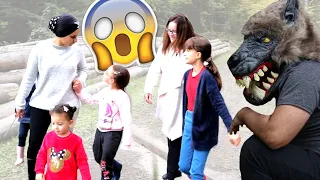 BALLADE EN FAMILLE DANS LA FORET! Un LOUP attaque ALICYA et MASSILYA (scénario)