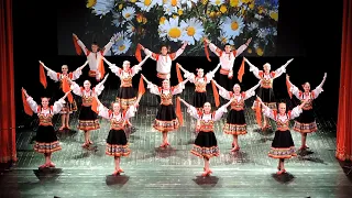 Folk dance ensemble «Yablon'ka»