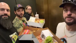 “In-N-Out or Whataburger?” - Being The Elite Ep. 326