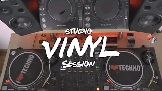 Old School Techno Mix 100 % Vinyl Only Session vol.7 // 2000 - 2010 // mixed by Lukash Andego