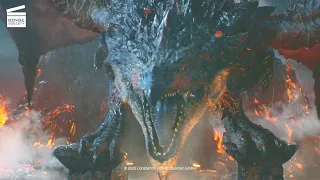 Monster Hunter: Rathalos fight scene (HD CLIP)