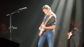 Chris Rea - Road to Hell (Nov 13 2017 in Moscow)