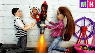 HURT MAX AND HE FLEW AWAY! KATYA AND MAX FUN FAMILY of Cartoon dolls #Barbie
