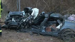 47-Jährige stirbt bei Frontalzusammenstoss mit LKW bei Bad Arolsen 06.01.2012