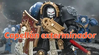 Anuncio capellán con armadura exterminador, Joytoy Warhammer 40K