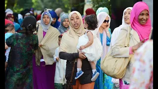 London Muslim ummah celebrates Ramadan - Islamic England