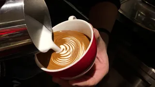 [CUZA] 쿠자쿠자 라떼아트 Latte art. (로제타 Rosetta)