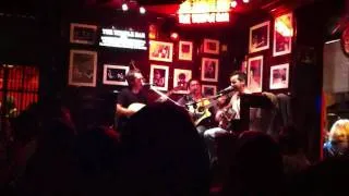 Whiskey in a Jar - The Temple Bar - Dublin 6/30/11