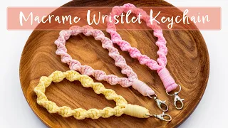 DIY Easy Macrame Wristlet Keychain