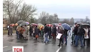 На Тернопільщині селяни протестували проти закриття лікарні