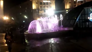 Street Music. Киев фонтаны крещатик Ой водограй танок свій..