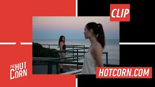 HOLIDAY | Una clip in anteprima | HOT CORN