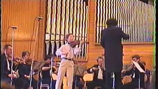Сен-Санс. Концерт № 3. 1-я и 2-я части. Исполняет Коля Алтынов (13 лет).