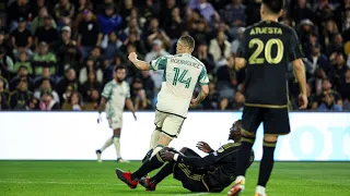 Goal | Jonathan Rodríguez pulls one back against LAFC