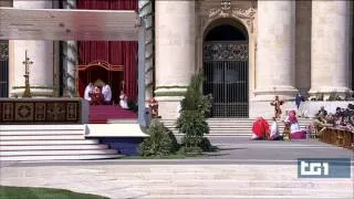 Pope Benedict XVI Palm Sanday 17 04 2011