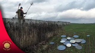 FARMER LET ME OVER THE FENCE! Searching an unexcavated field | Golden Hobby