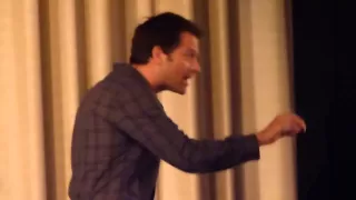 Misha Collins scares a baby :D - Aecon 3