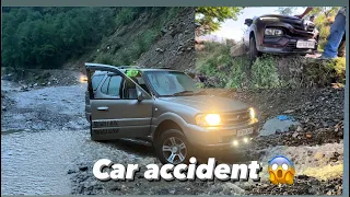 Morning view in Kullu /car hogyi slip😱#news #views_viral_video_subscribers_grow #safari #offroad