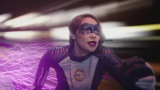 Nora Stops a Bomb - The Flash 8x06 | Arrowverse Scenes