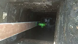 Как определить глубину неприступной канализационной трубы в колодце лазерным нивелиром Huepar 904DG
