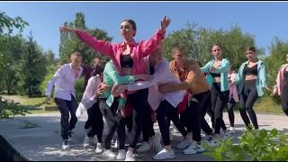 "Вільні" Сузір'я Едельвейс /  Monatik From U to Z